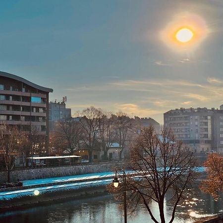 Apartment By The River Ni エクステリア 写真