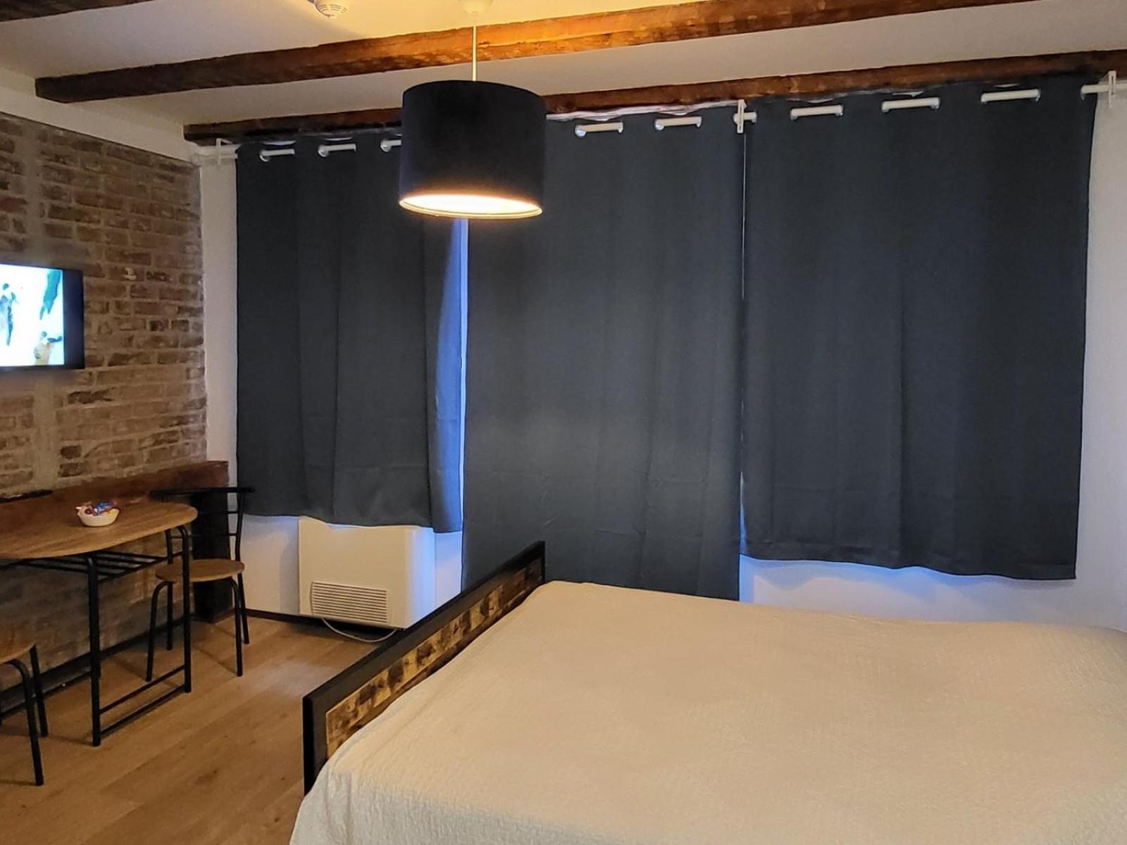 Apartment By The River Ni エクステリア 写真