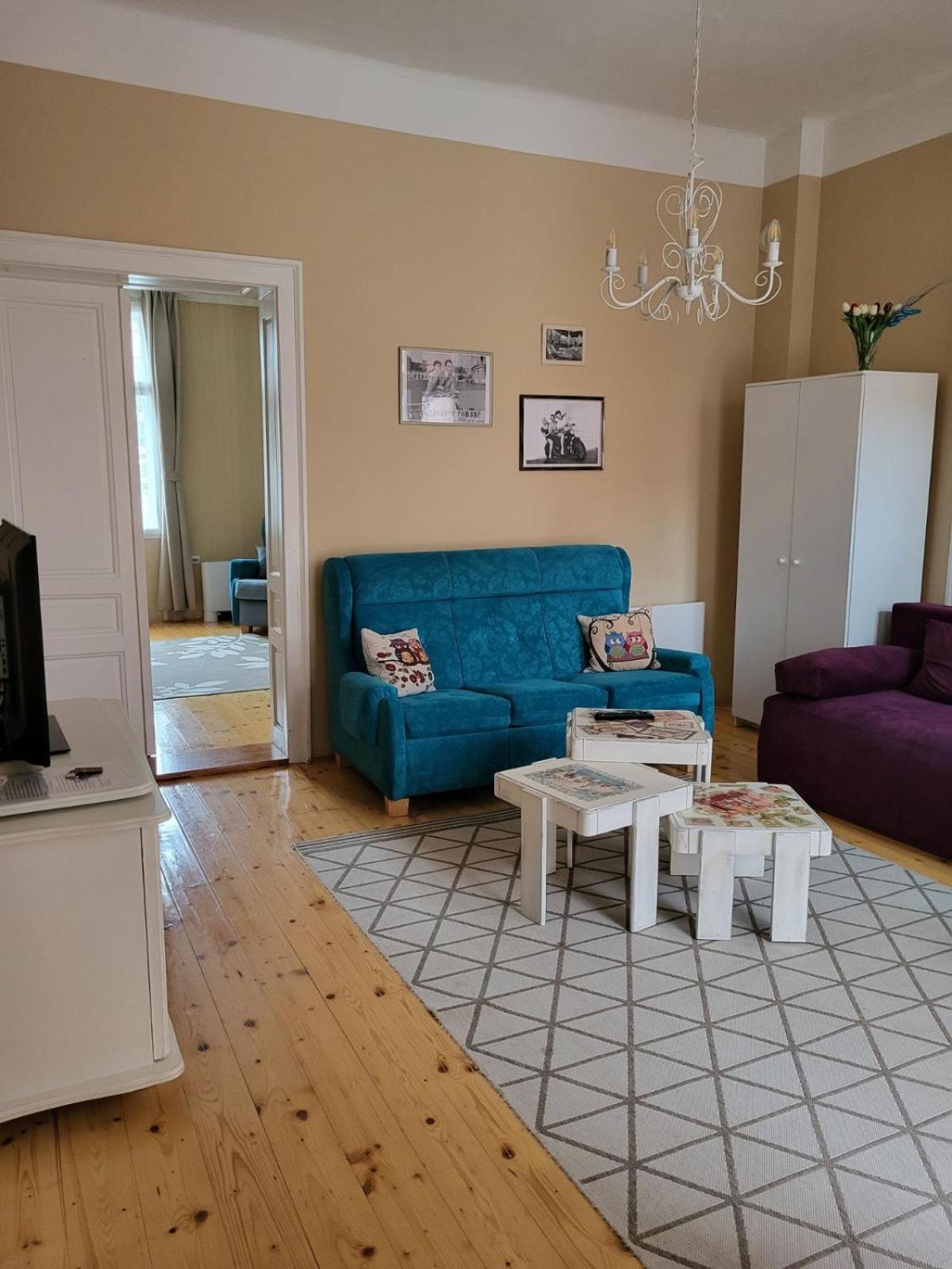 Apartment By The River Ni エクステリア 写真