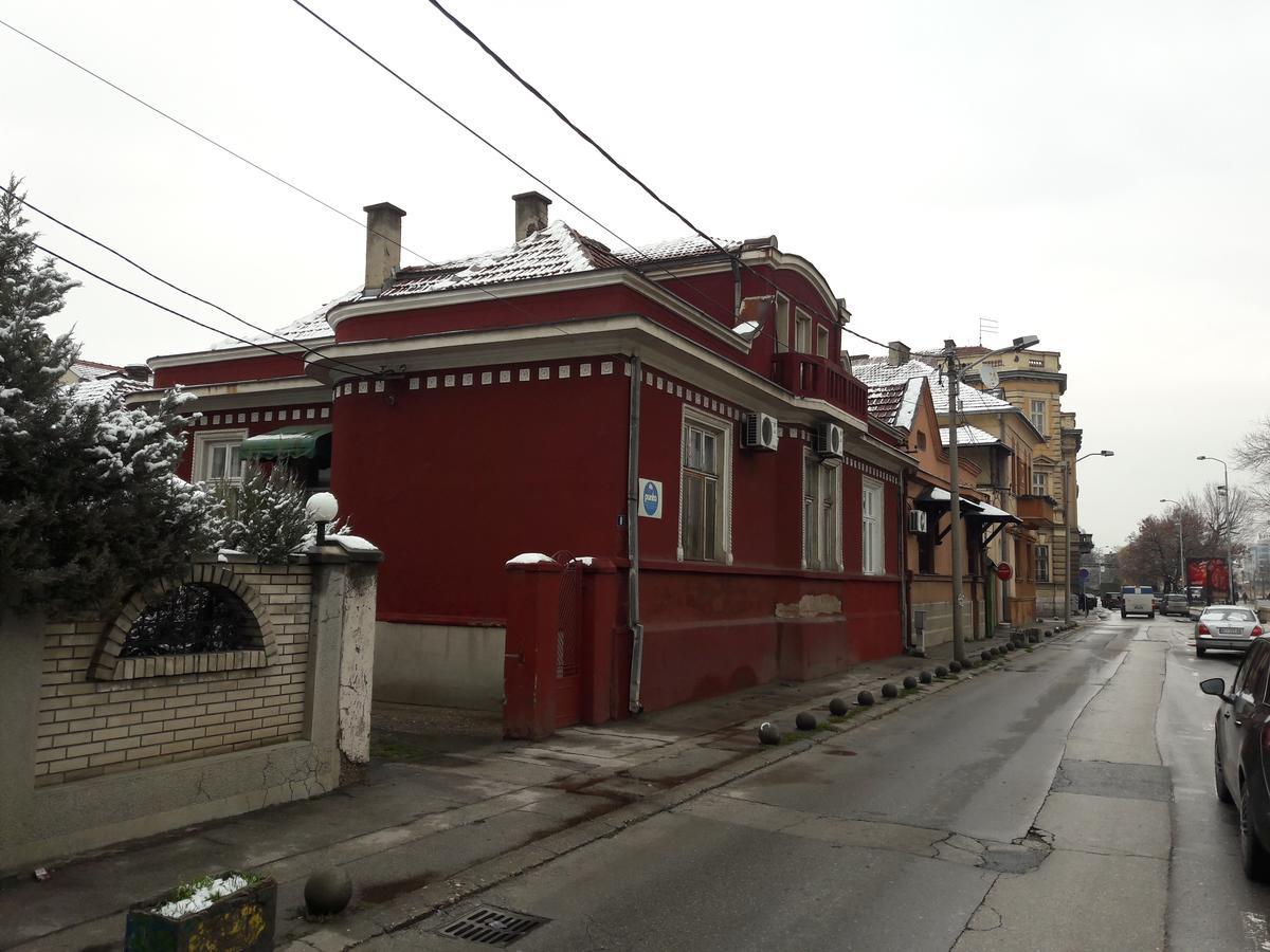 Apartment By The River Ni エクステリア 写真